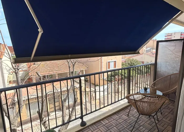 Daire A 50 M De La *